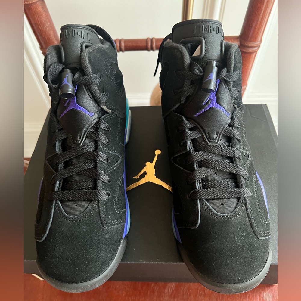 Big Kid's Jordan 6 Retro (GS) Black/Bright Concord - Aquatone Shoes - NEW
